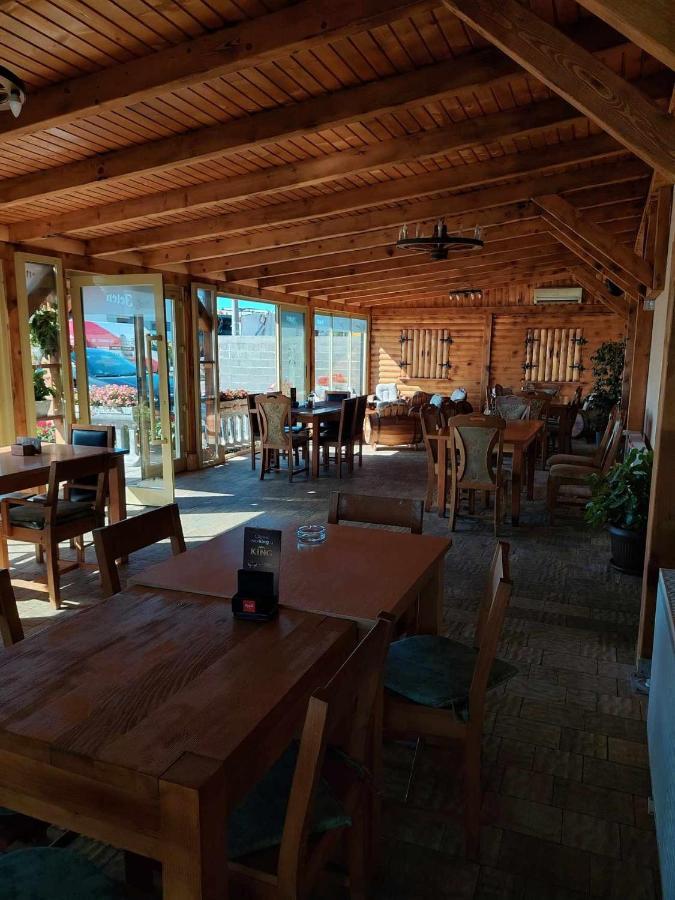 Hotel Restoran Bmb Odžak Exteriér fotografie