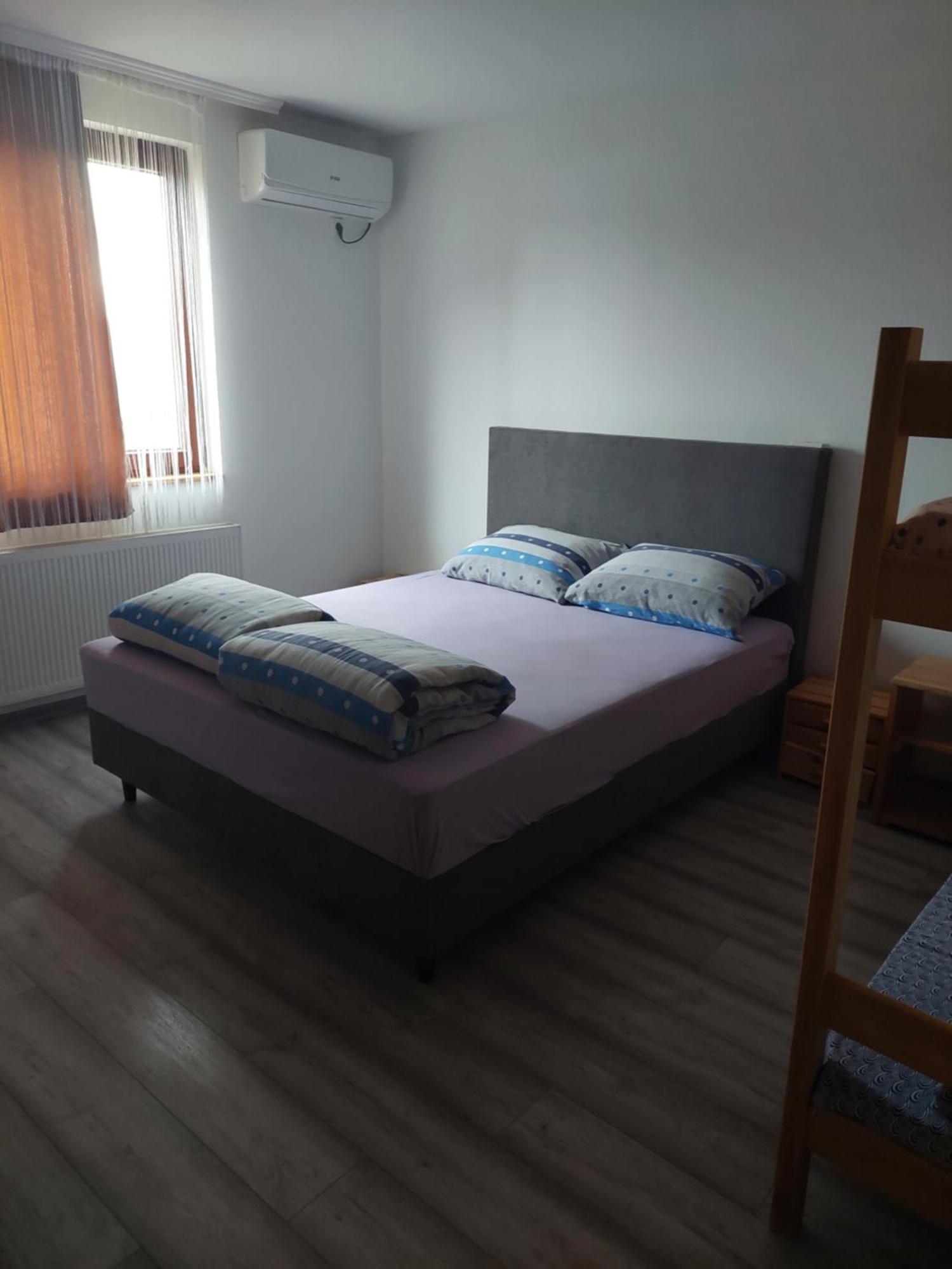 Hotel Restoran Bmb Odžak Exteriér fotografie